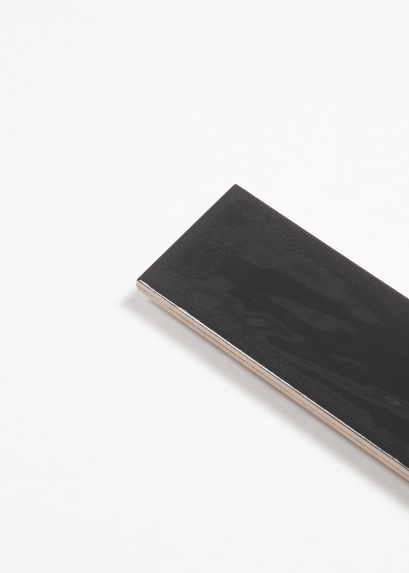 Colora nero 7,5x30 glänzend